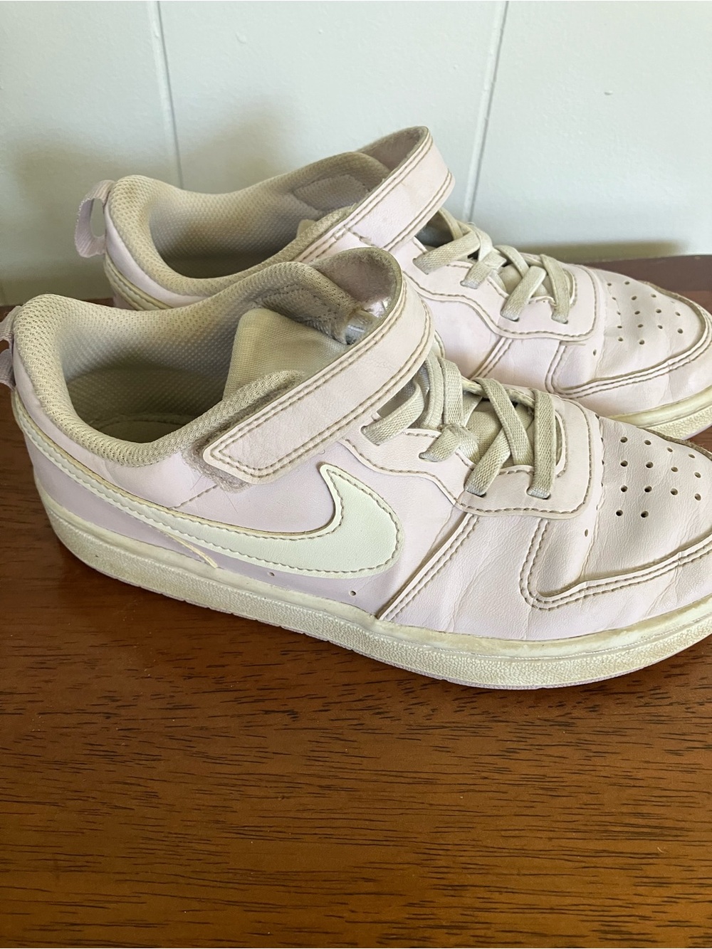 Nike Low Top Sneakers in Pale Pink & White